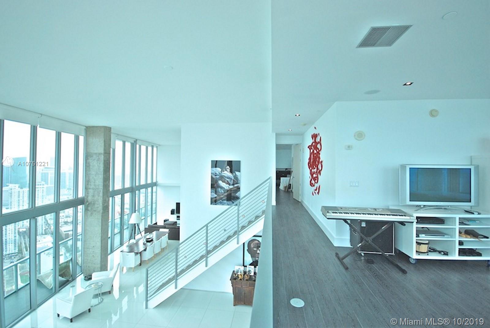 MARINABLUE CONDO - Residential