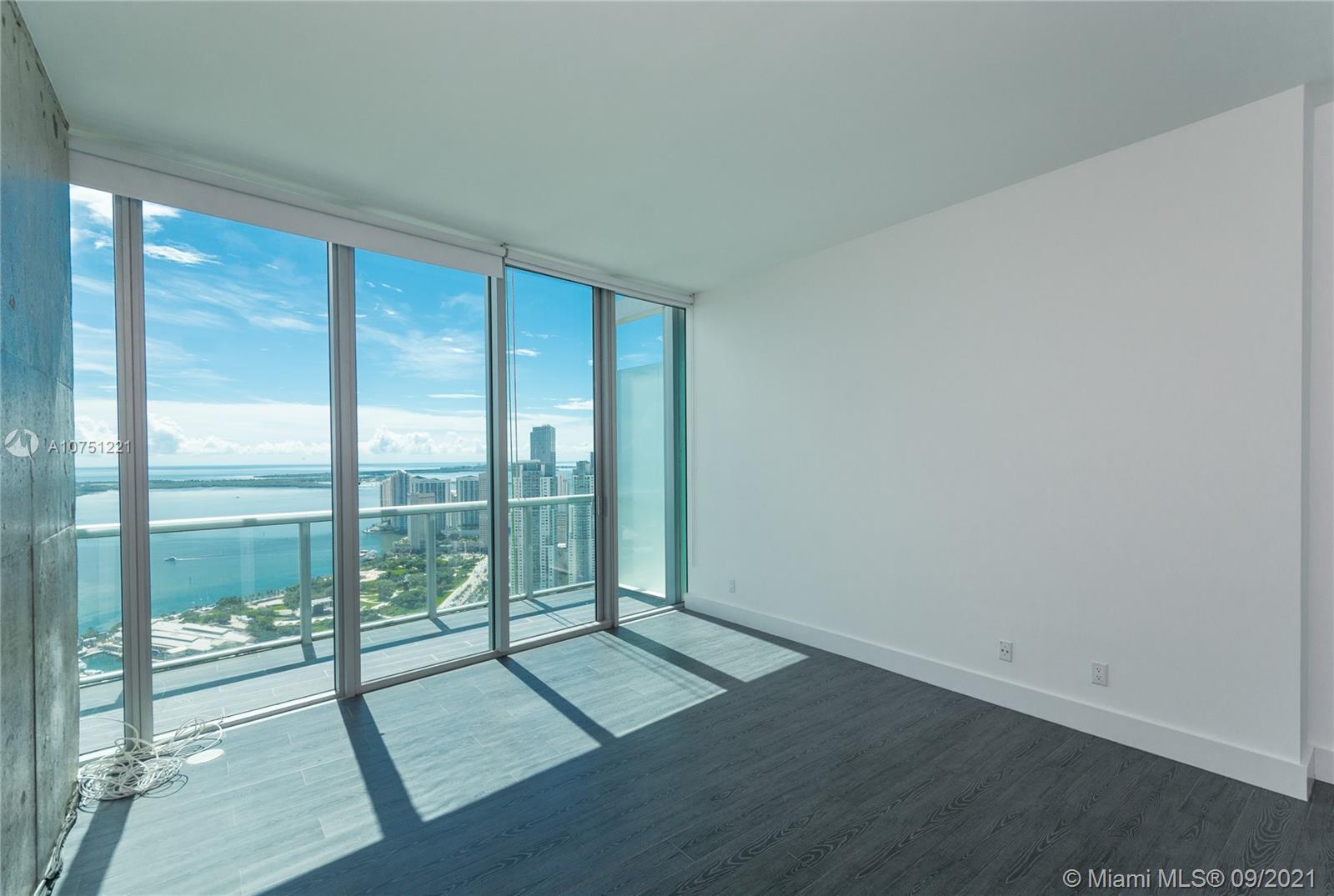 MARINABLUE CONDO - Residential