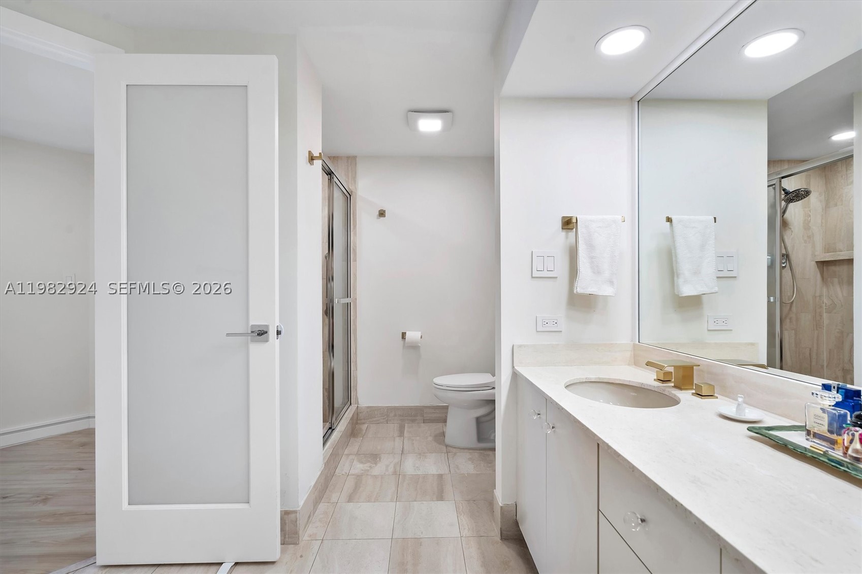 TERRACES NORTH TURNBERRY - Residential