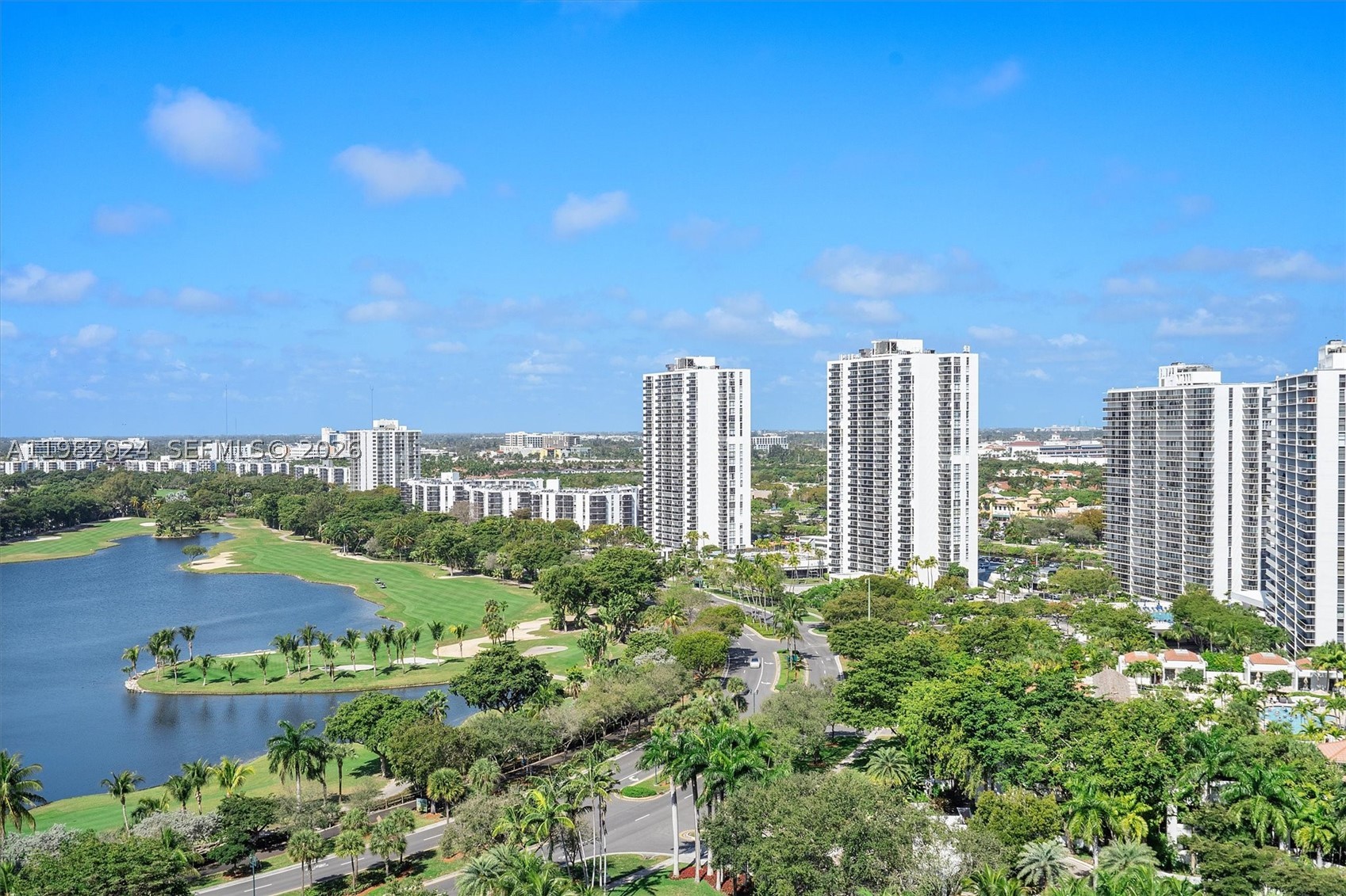 TERRACES NORTH TURNBERRY - Residential