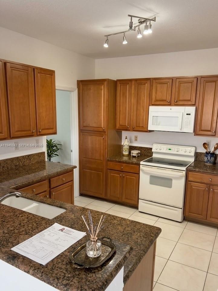 DORAL ISLES ST LUCIA - Residential