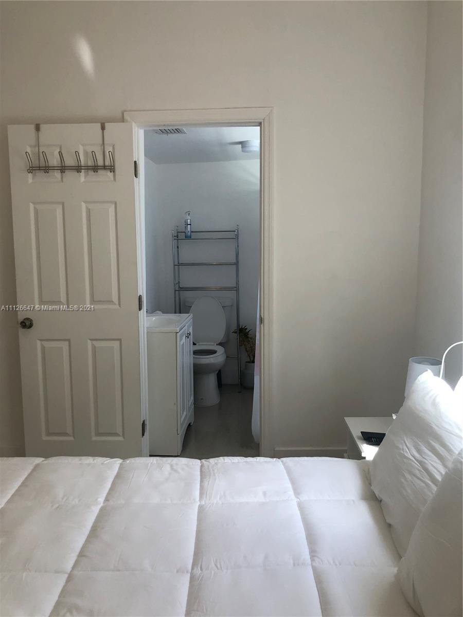 CITY OF MIAMI SOUTH - Residential Lease