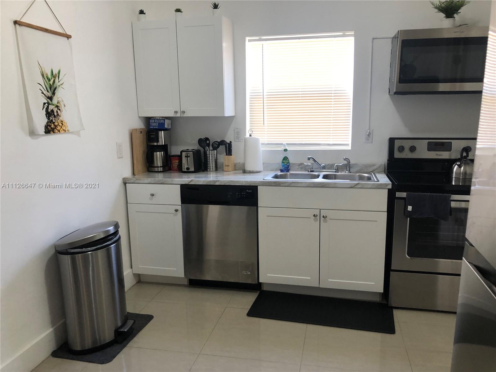 CITY OF MIAMI SOUTH - Residential Lease