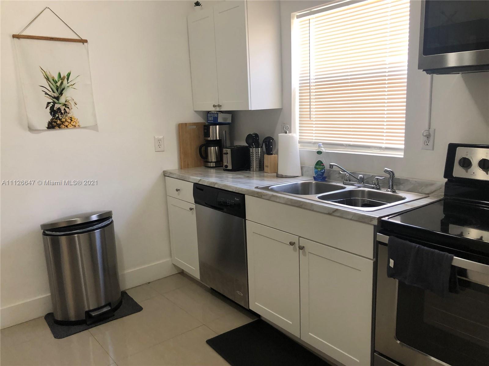 CITY OF MIAMI SOUTH - Residential Lease