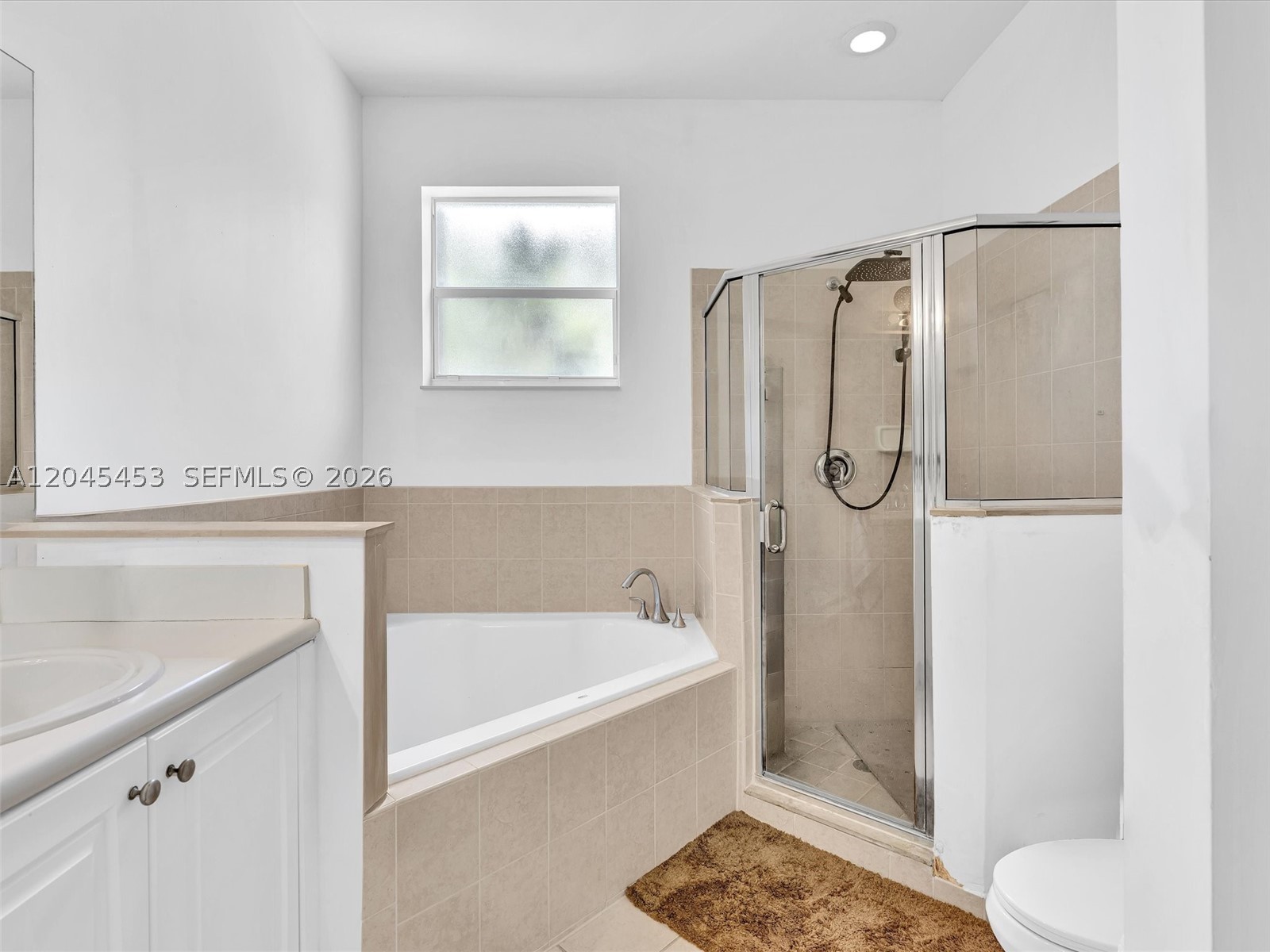 LAKES BY THE BAY GEE - Residential