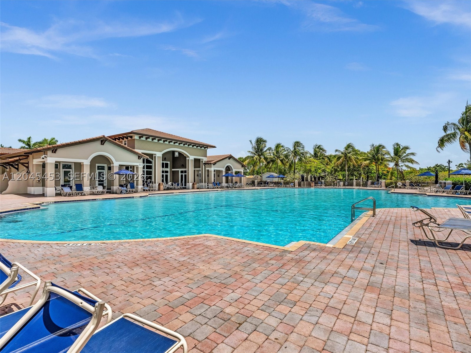 LAKES BY THE BAY GEE - Residential