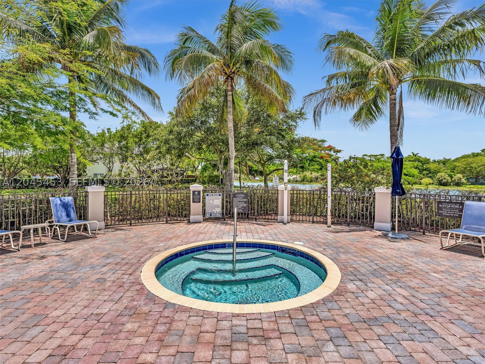LAKES BY THE BAY GEE - Residential
