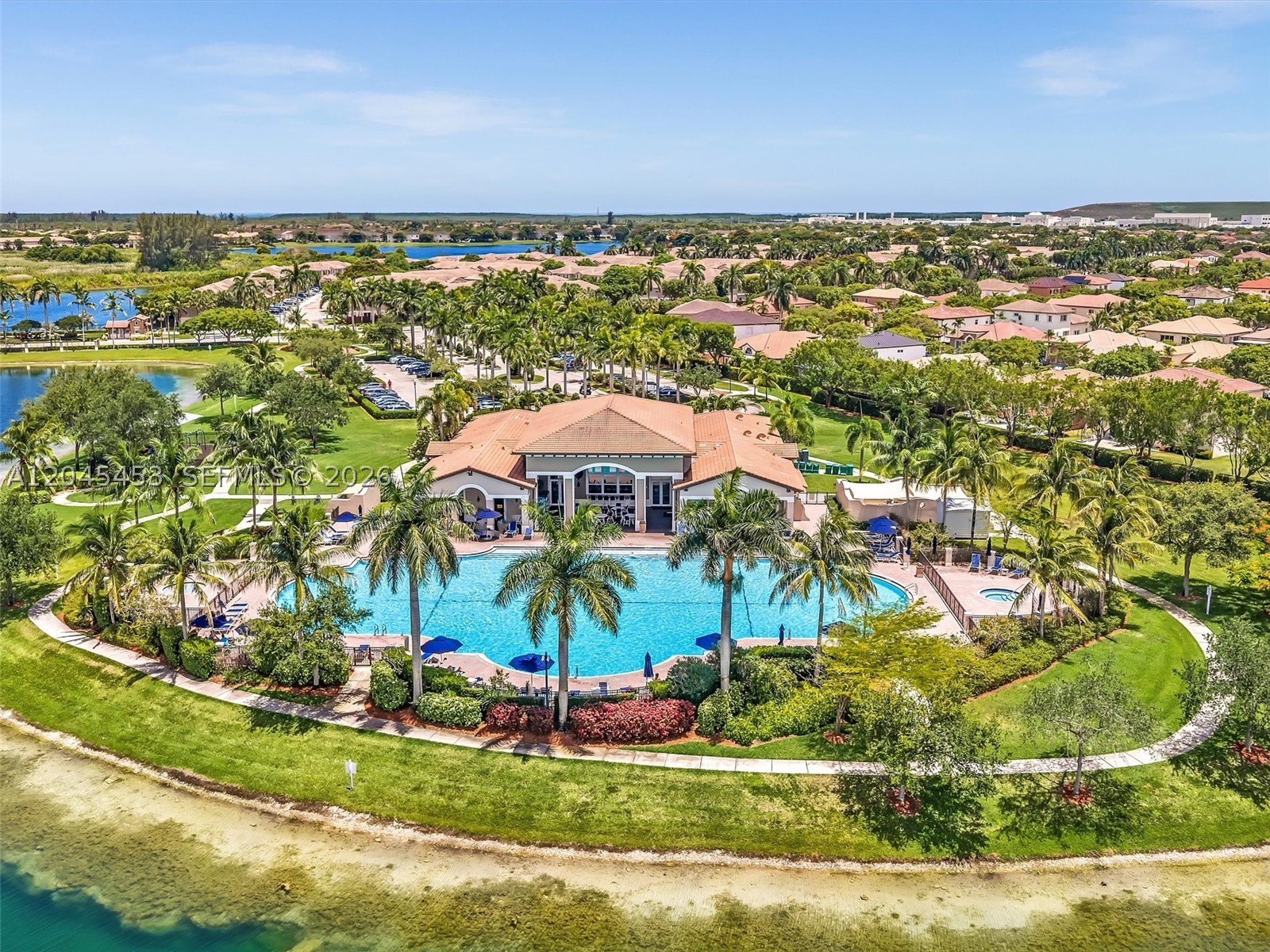 LAKES BY THE BAY GEE - Residential