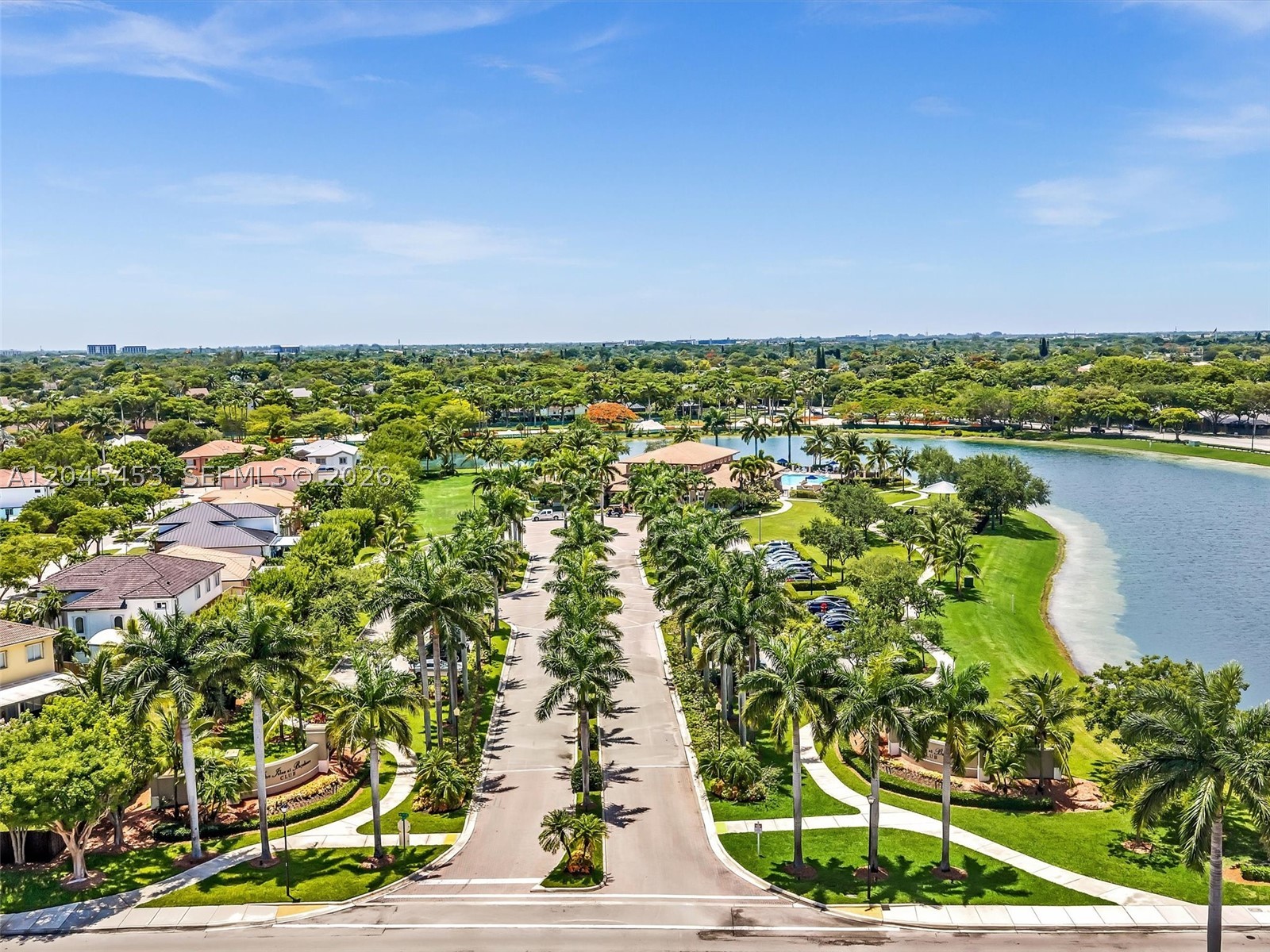 LAKES BY THE BAY GEE - Residential