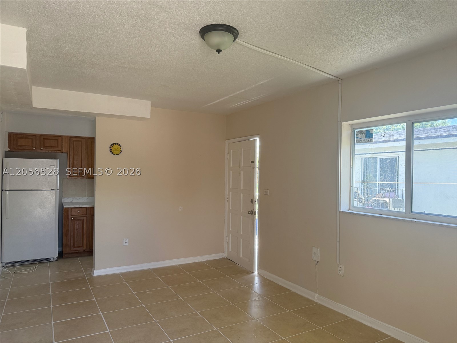 LAWRENCE ESTATES LAND COS - Residential Lease