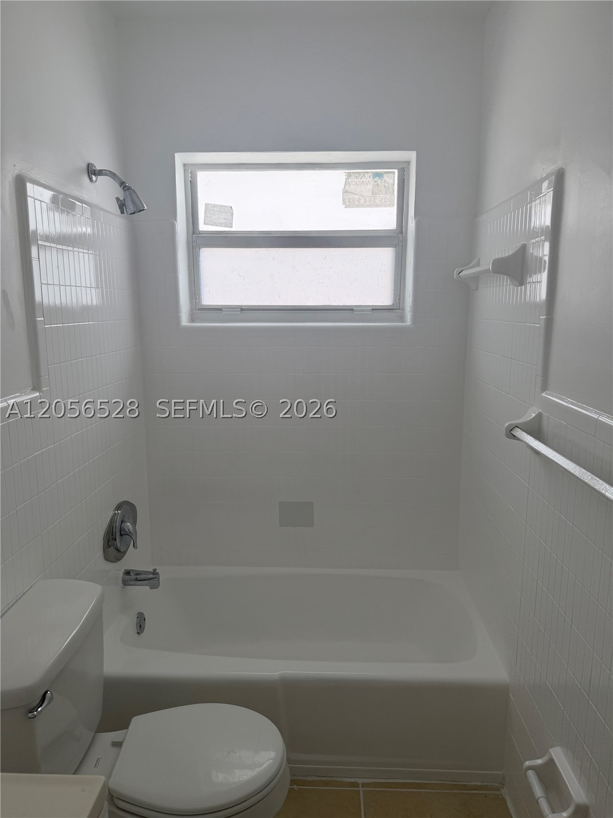 LAWRENCE ESTATES LAND COS - Residential Lease