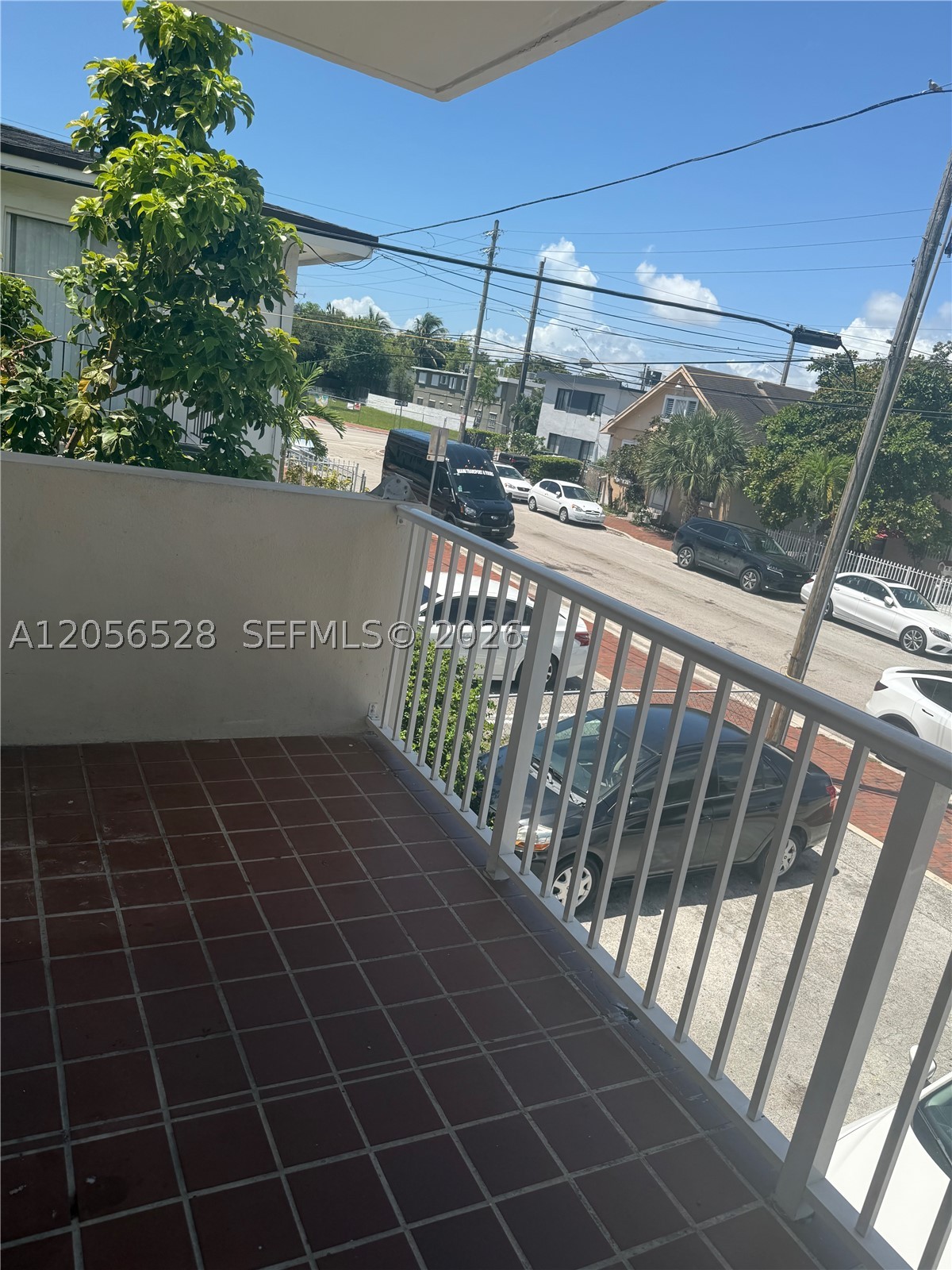 LAWRENCE ESTATES LAND COS - Residential Lease