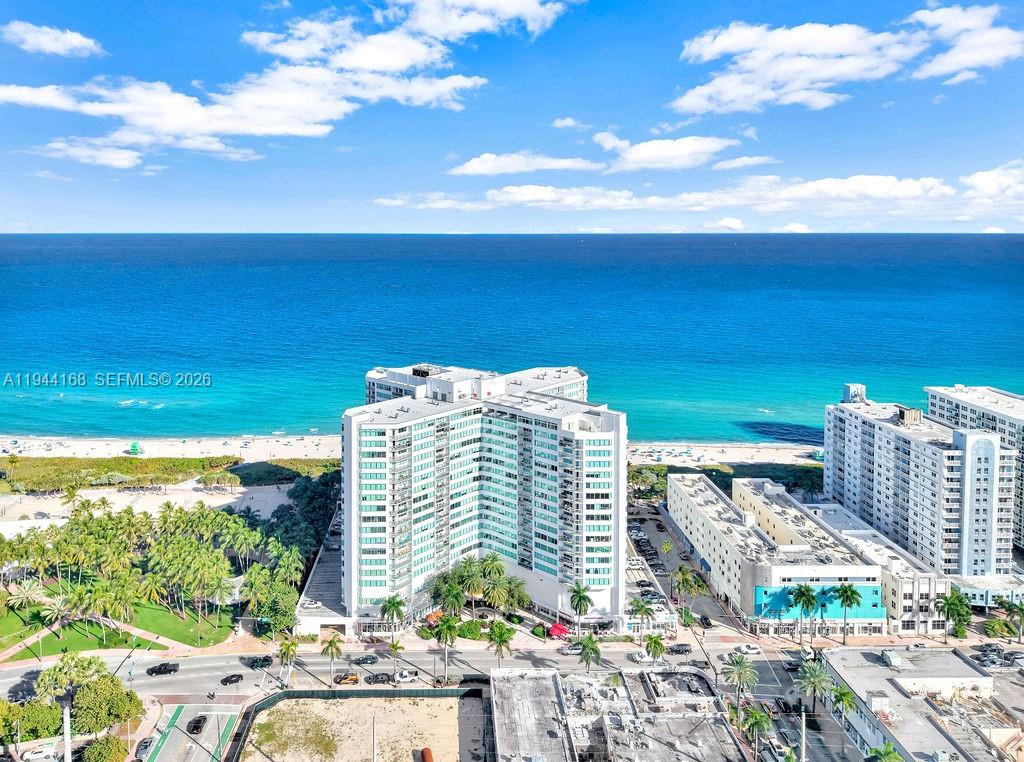 BURLEIGH HOUSE CONDO - Residential