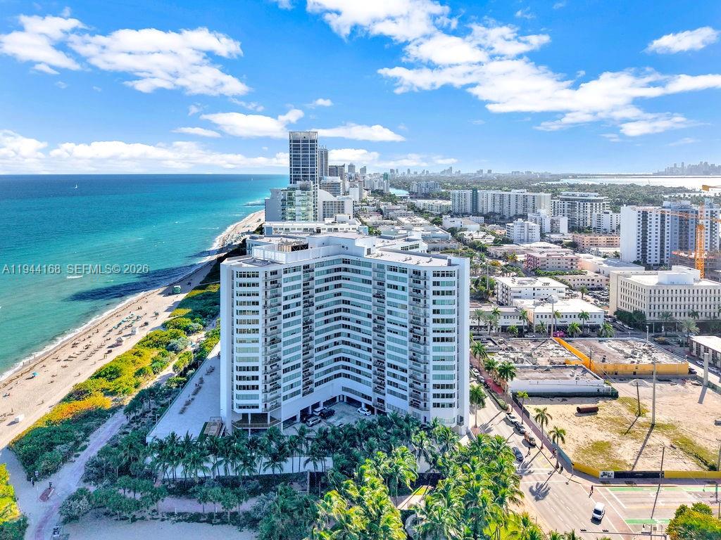 BURLEIGH HOUSE CONDO - Residential