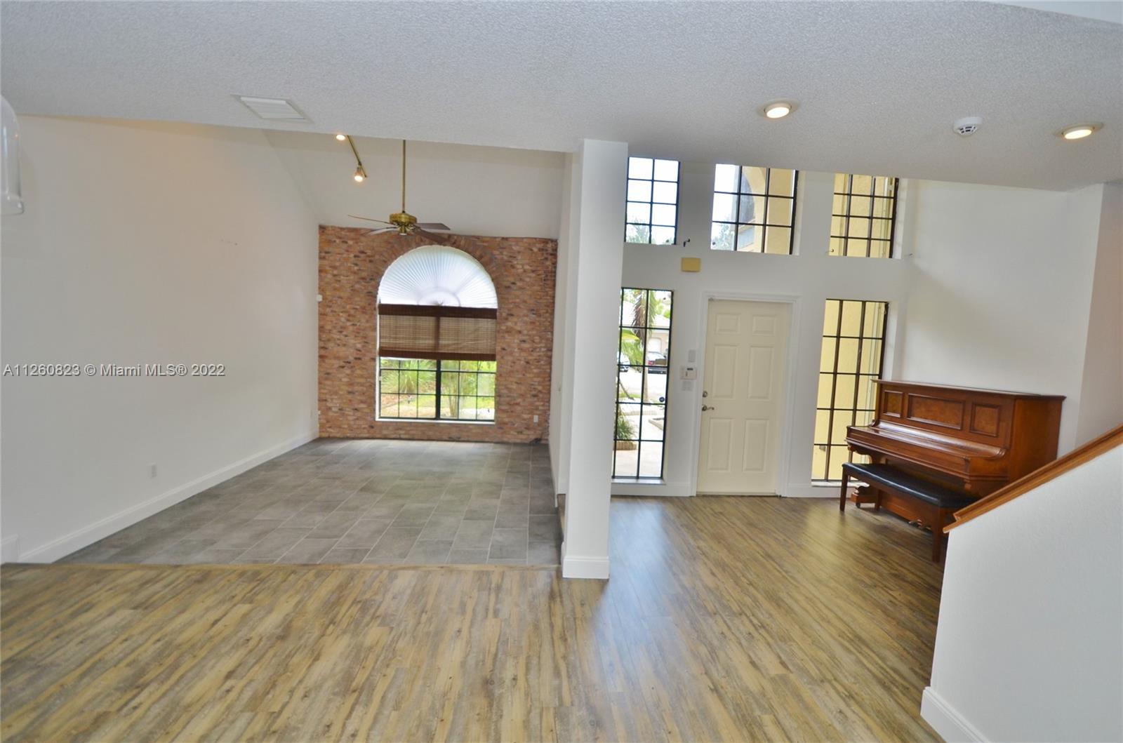 ROCK CREEK PH TWO - Residential Lease