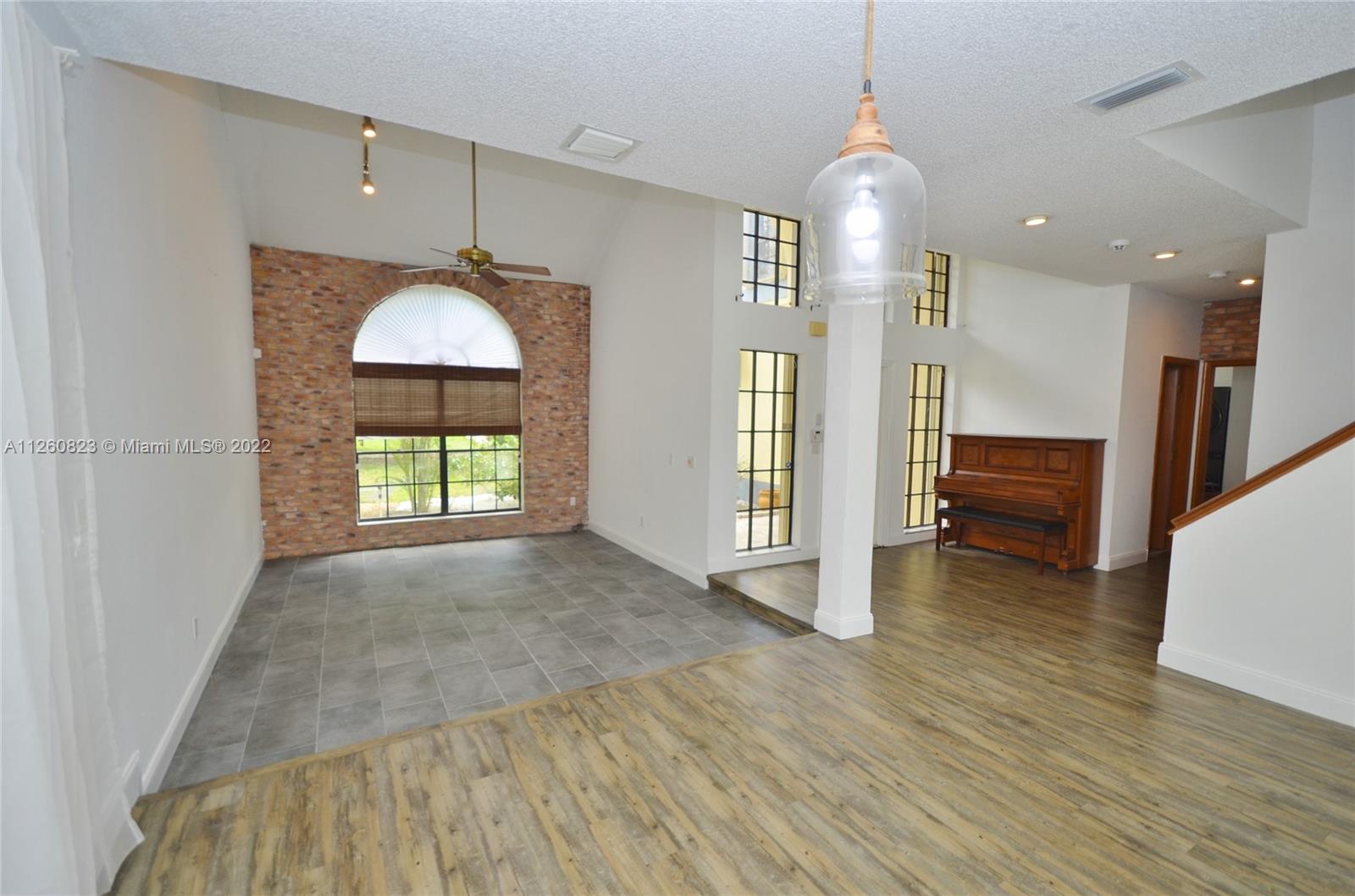 ROCK CREEK PH TWO - Residential Lease