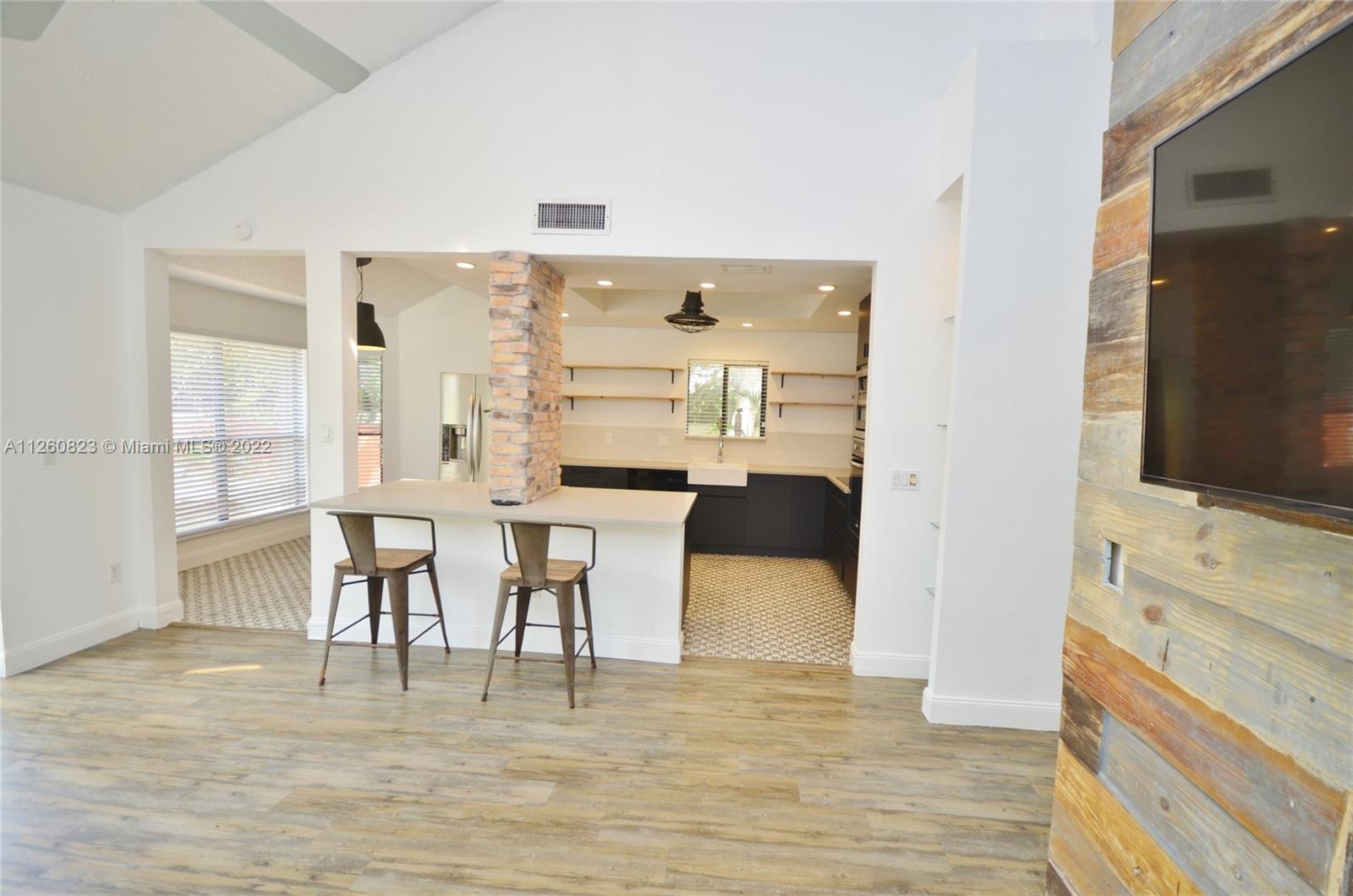 ROCK CREEK PH TWO - Residential Lease