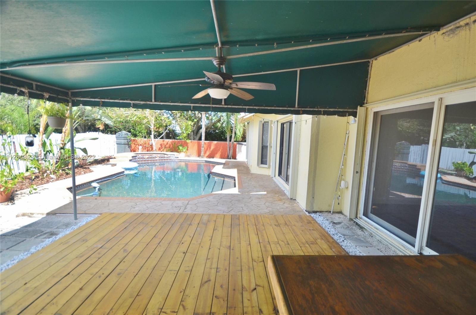 ROCK CREEK PH TWO - Residential Lease