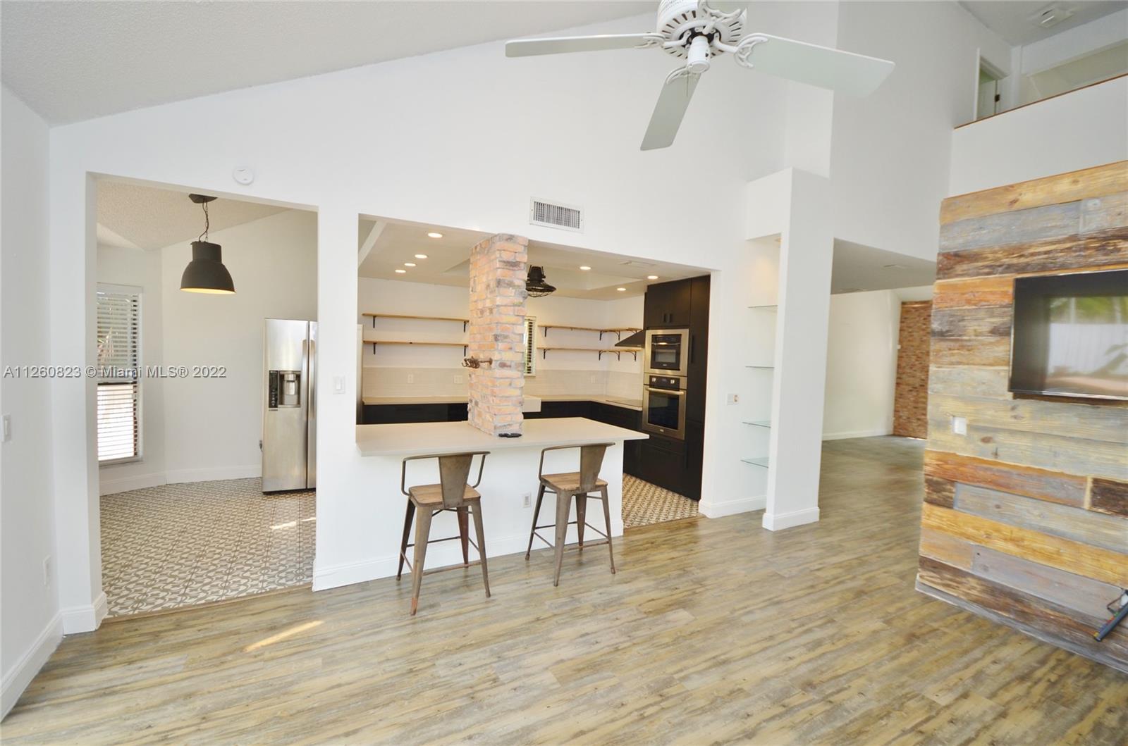 ROCK CREEK PH TWO - Residential Lease