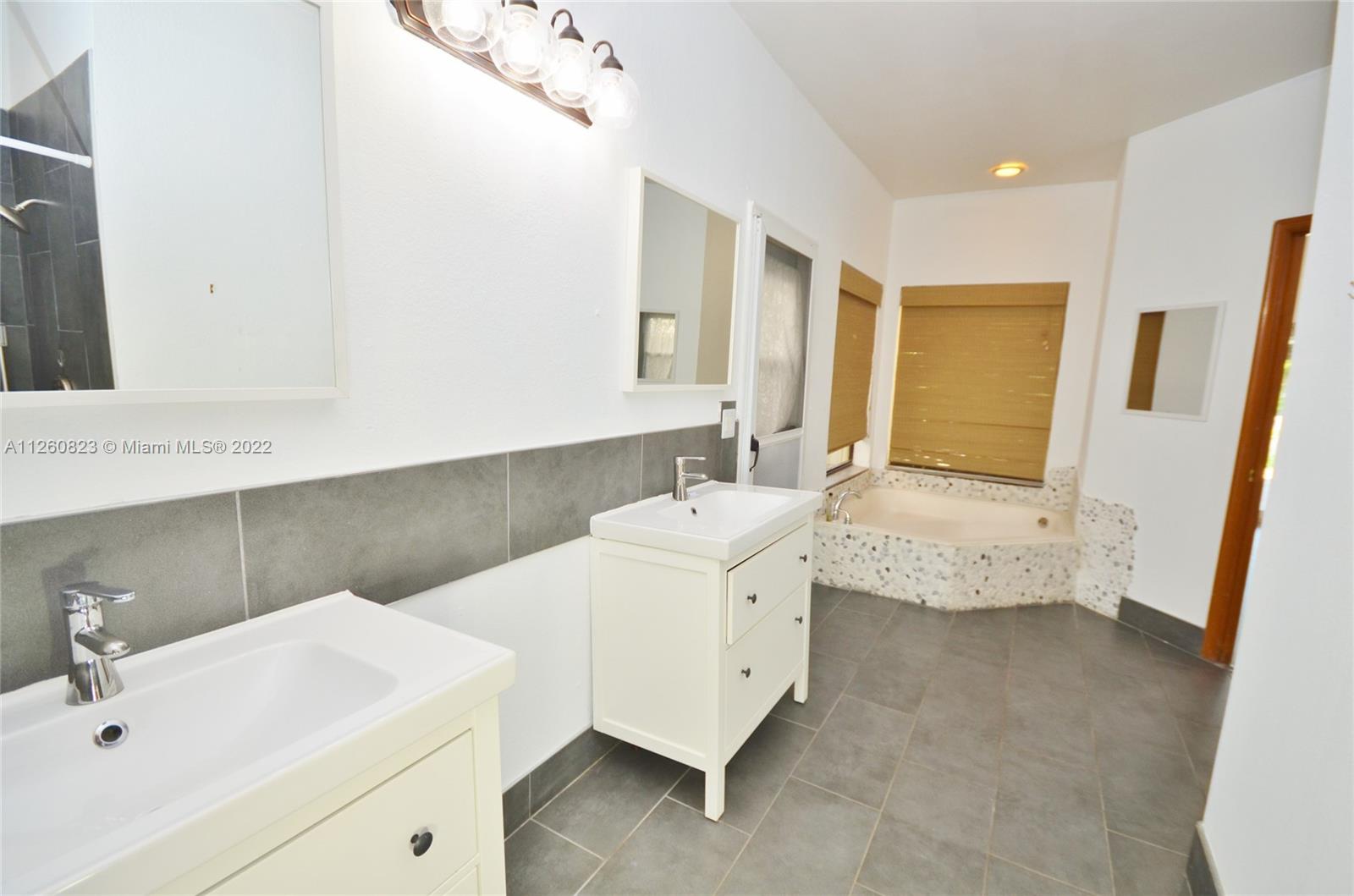 ROCK CREEK PH TWO - Residential Lease