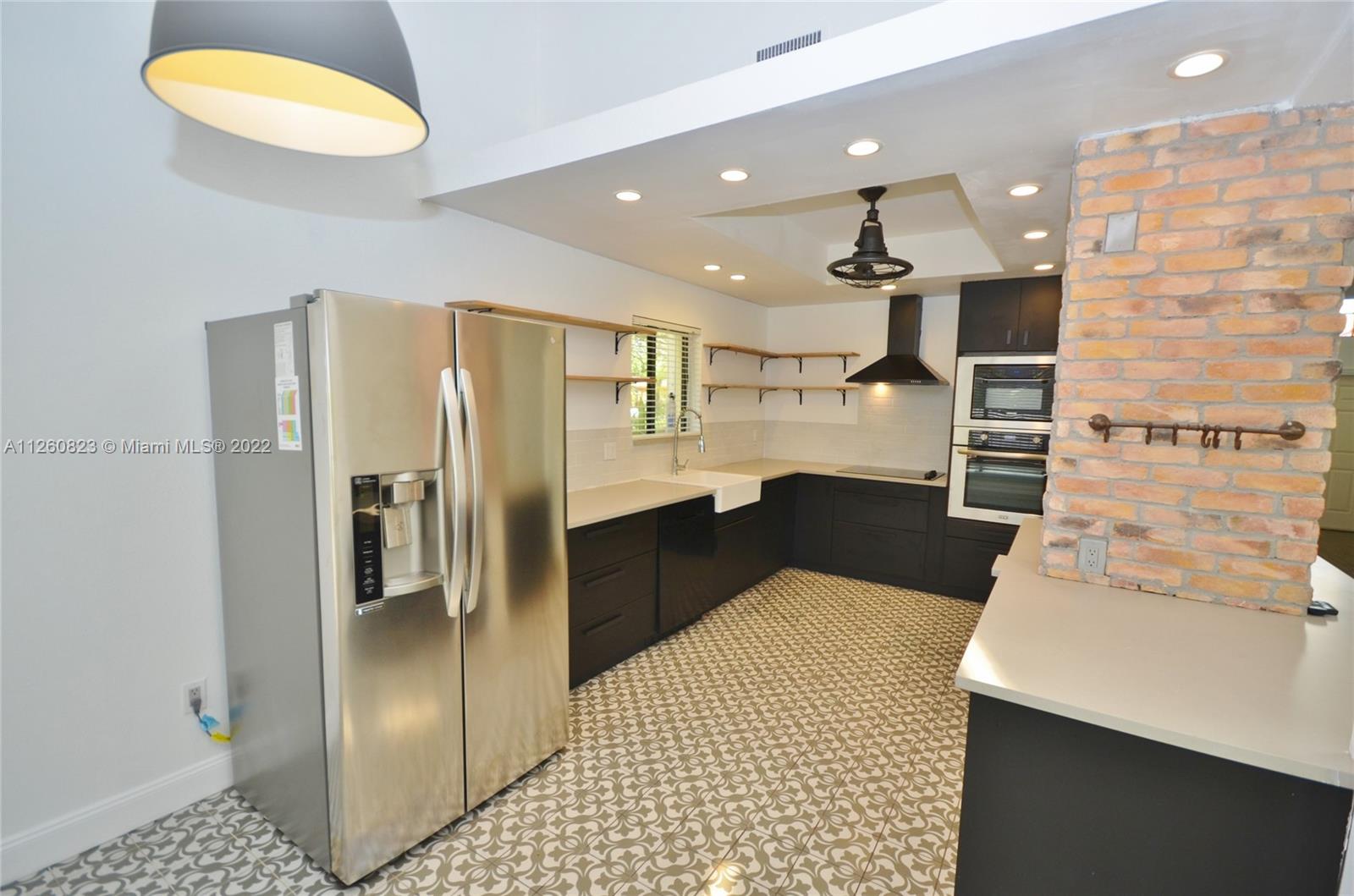 ROCK CREEK PH TWO - Residential Lease