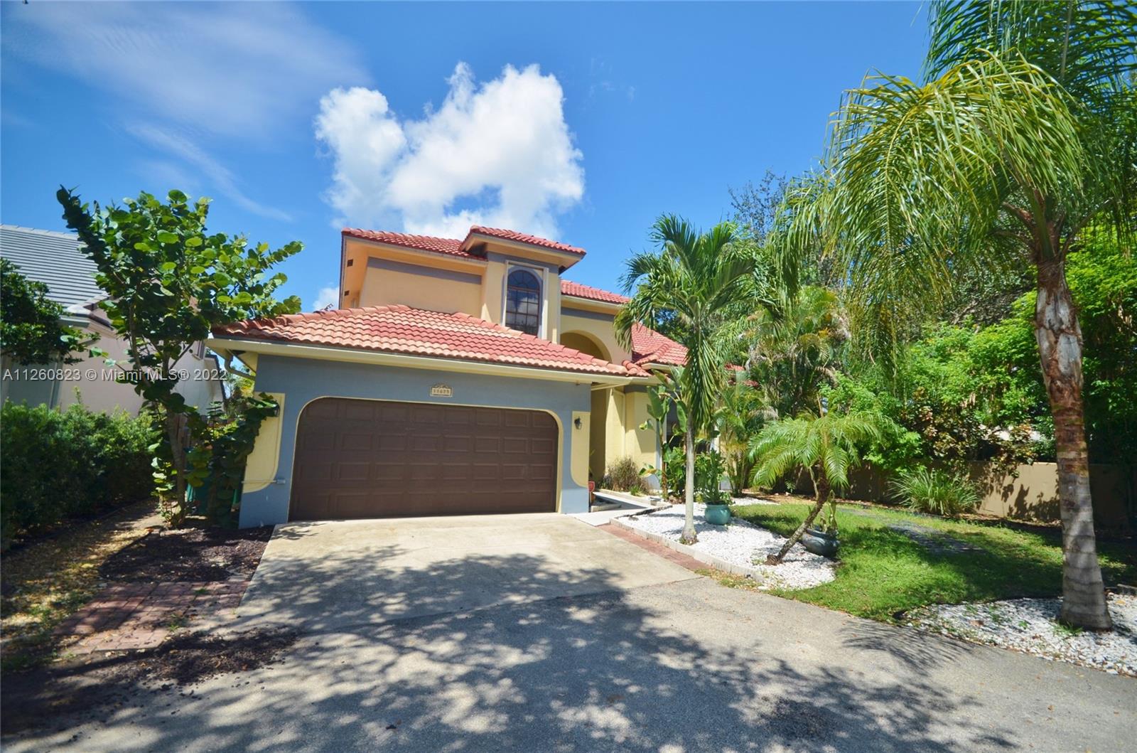 Lovely waterfront home with pool in desirable Rock Creek. A rated schools. Spacious master suite on first floor.
Bright open kitchen with island facing the pool. Quiet cul de sac in family oriented community. Freshly painted , new washer and drier. Accordion shutters and impact windows. Beautiful yard with covered eating area and deck to the lake. Heated pool. No HOA approval required. Rock Creek has a beautiful 2.75 mile pathway around 6 lakes for jogging , biking or just relaxing plus exercise stations and the Cooper City Pool and Tennis Center with a gym. A beautiful house in a great location ready to become your home.