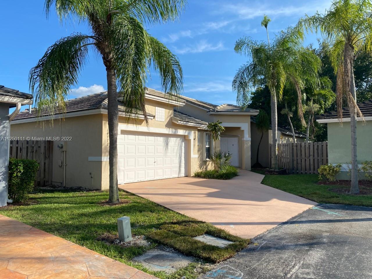 WOODS LAKE - Residential