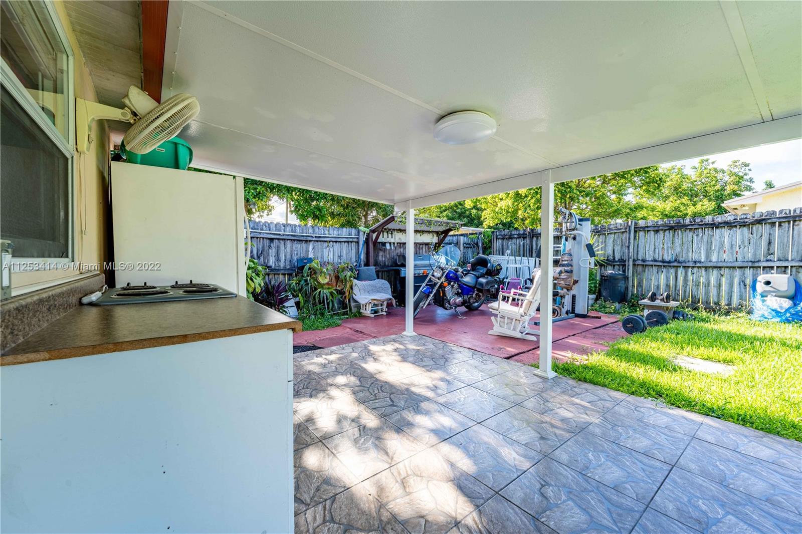 BEVERLY PARK - Residential