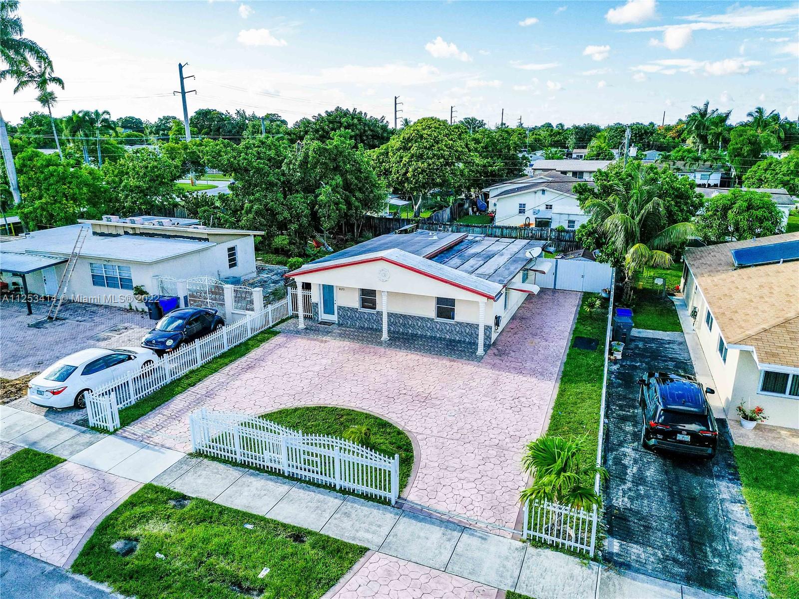 BEVERLY PARK - Residential