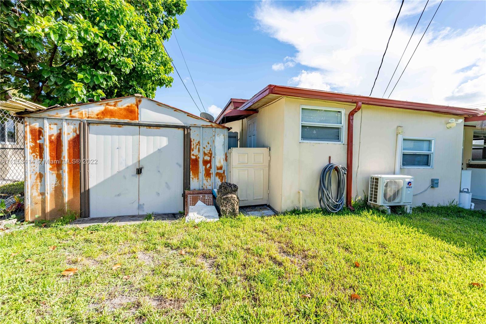 BEVERLY PARK - Residential