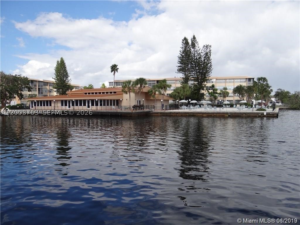 WATERGATE CONDOMINIUM NO - Residential Lease