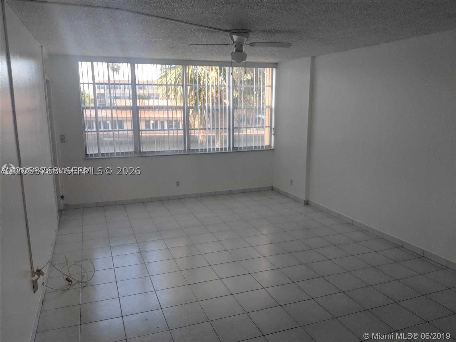 WATERGATE CONDOMINIUM NO - Residential Lease