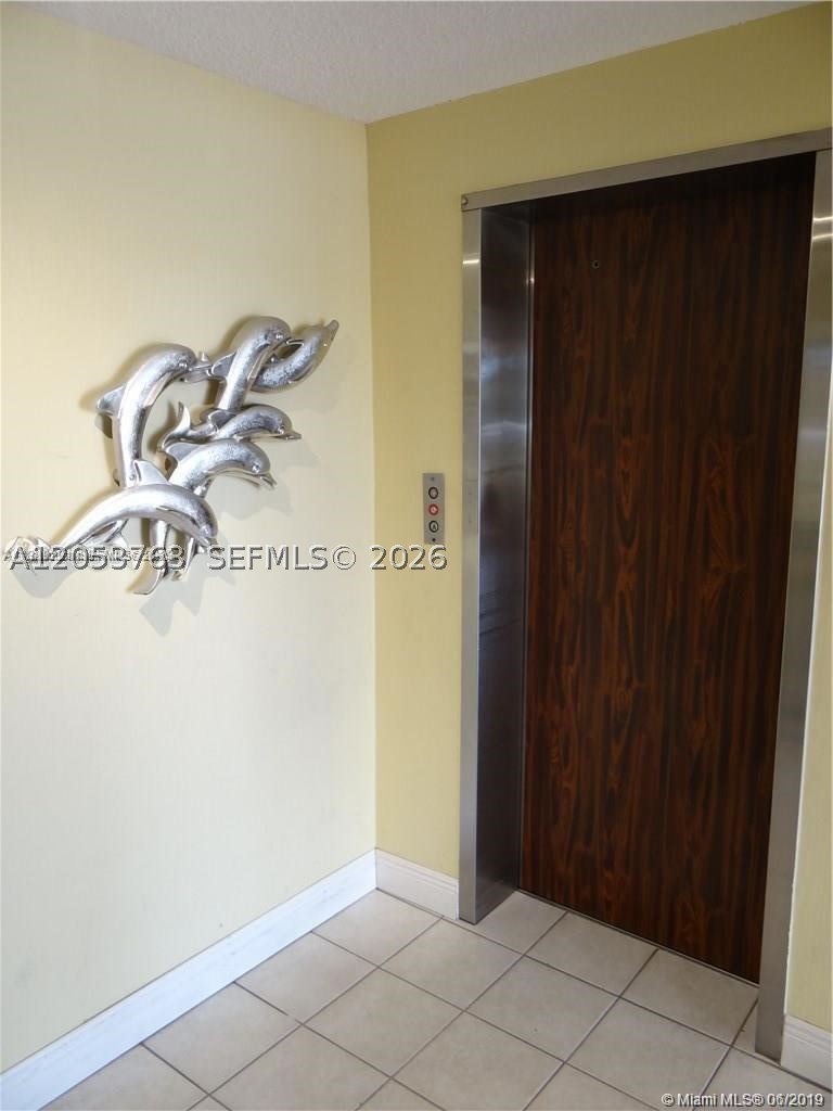 WATERGATE CONDOMINIUM NO - Residential Lease