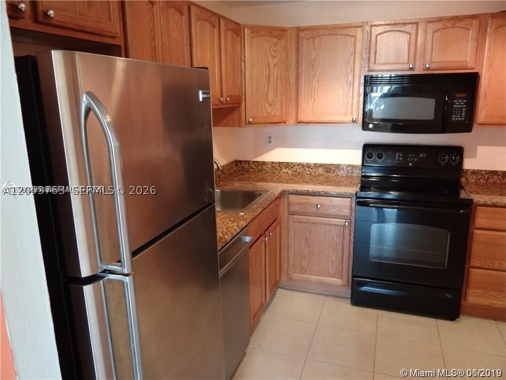 WATERGATE CONDOMINIUM NO - Residential Lease