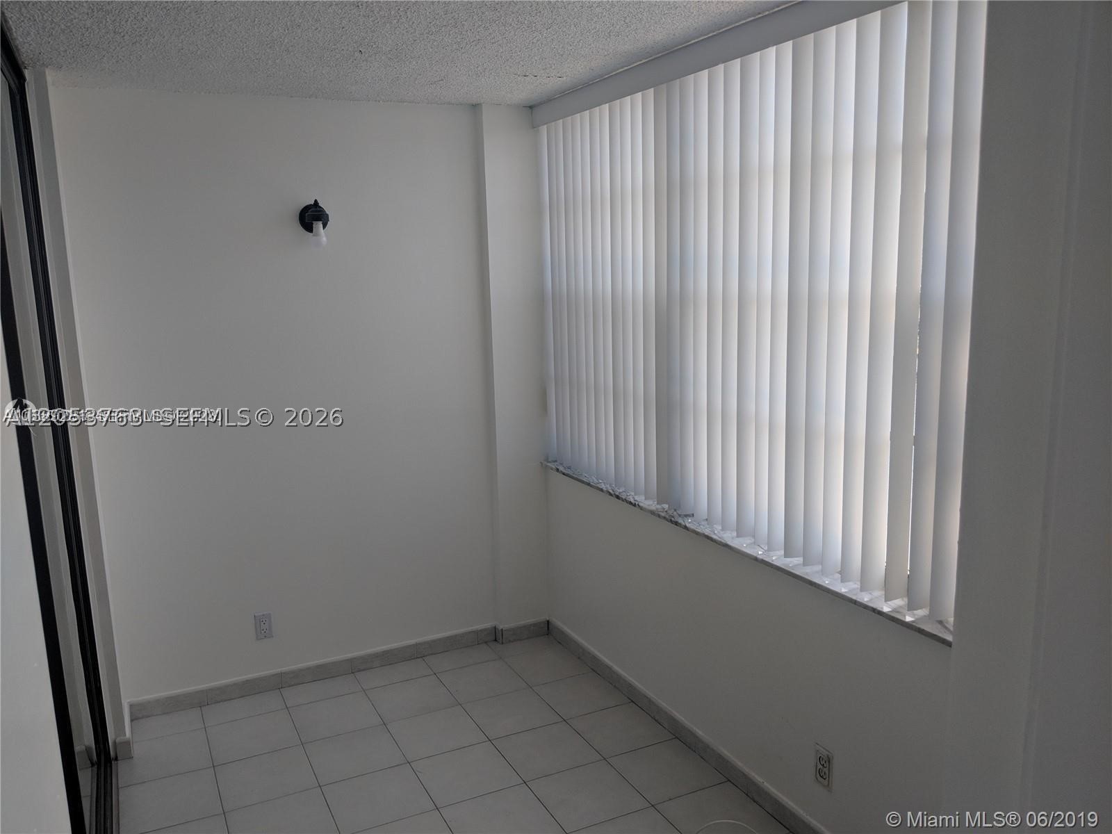 WATERGATE CONDOMINIUM NO - Residential Lease