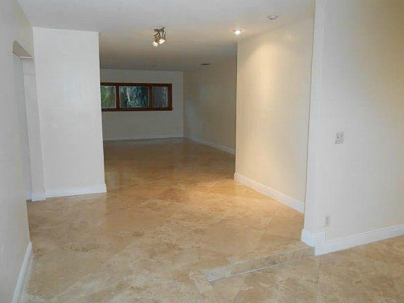 14 55 40 FAIRMONT ACRES S - Residential