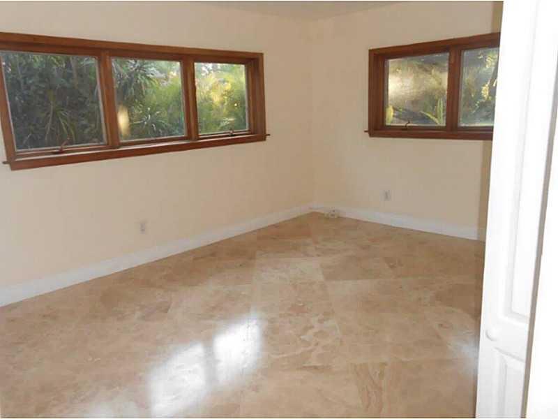 14 55 40 FAIRMONT ACRES S - Residential