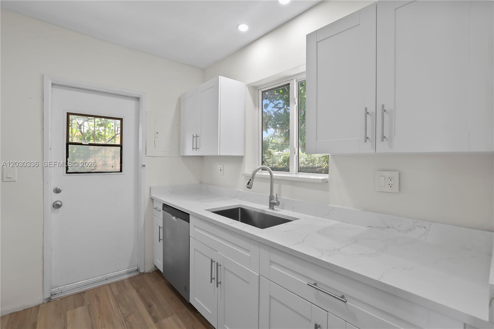 ALHAMBRA HEIGHTS - Residential
