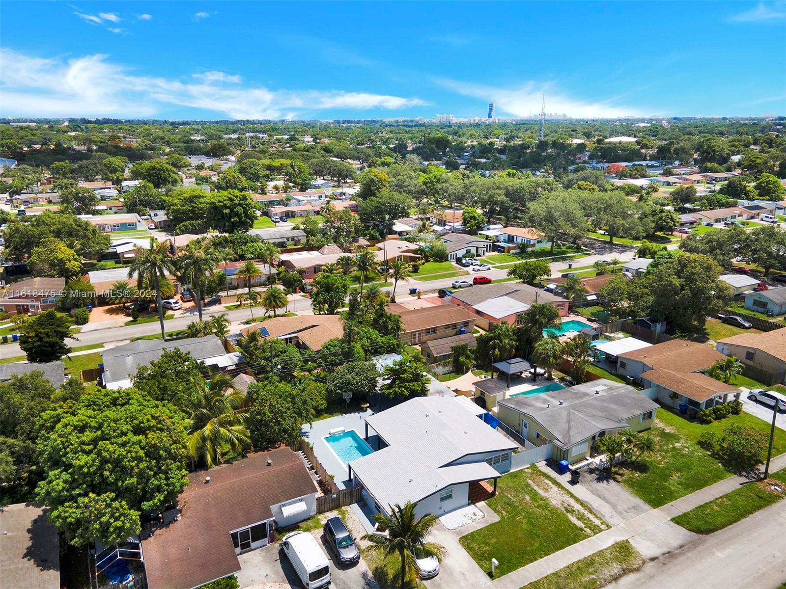 HERITAGE HOMES - Residential