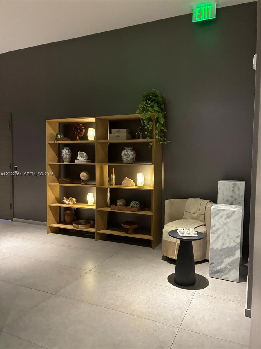 1100 MILLECENTO RESIDENCE - Residential Lease