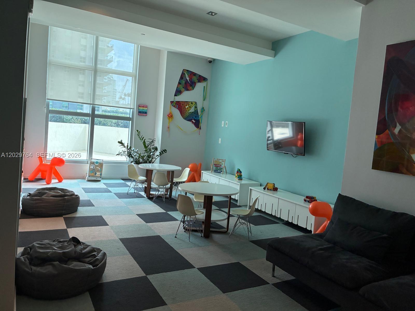 1100 MILLECENTO RESIDENCE - Residential Lease