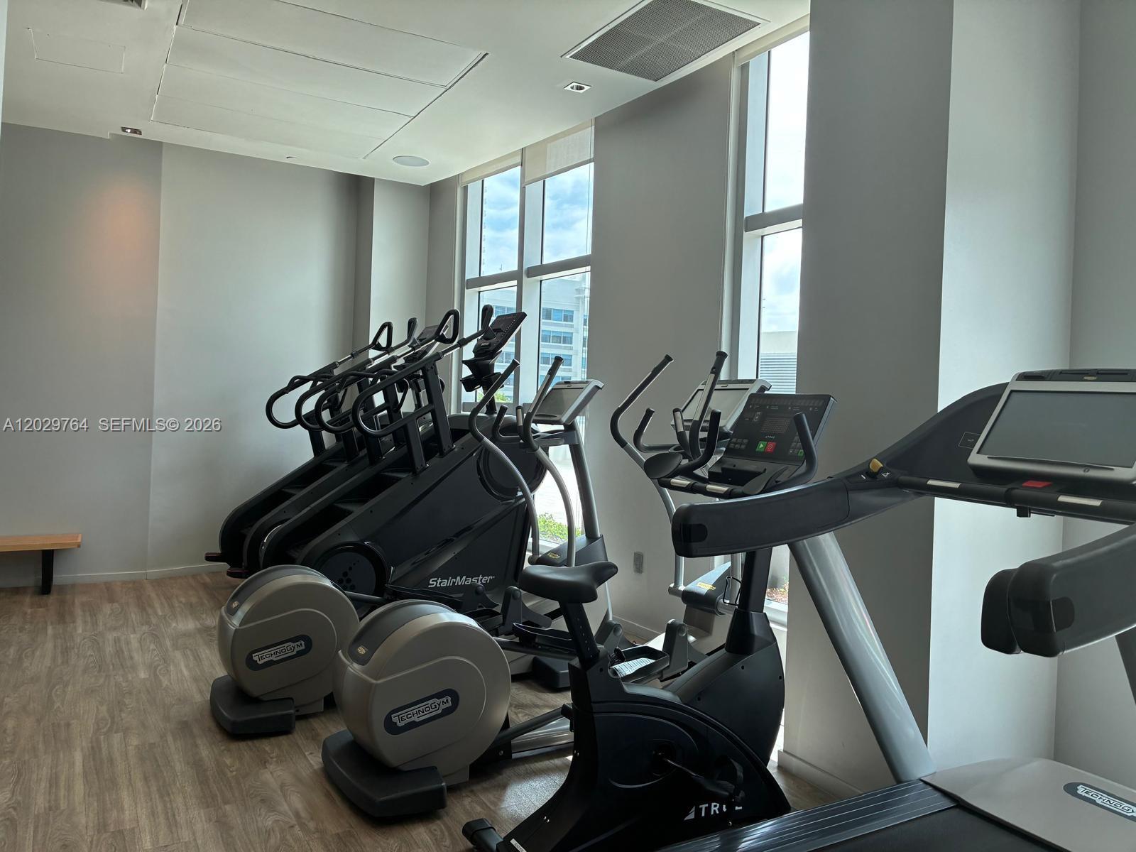 1100 MILLECENTO RESIDENCE - Residential Lease