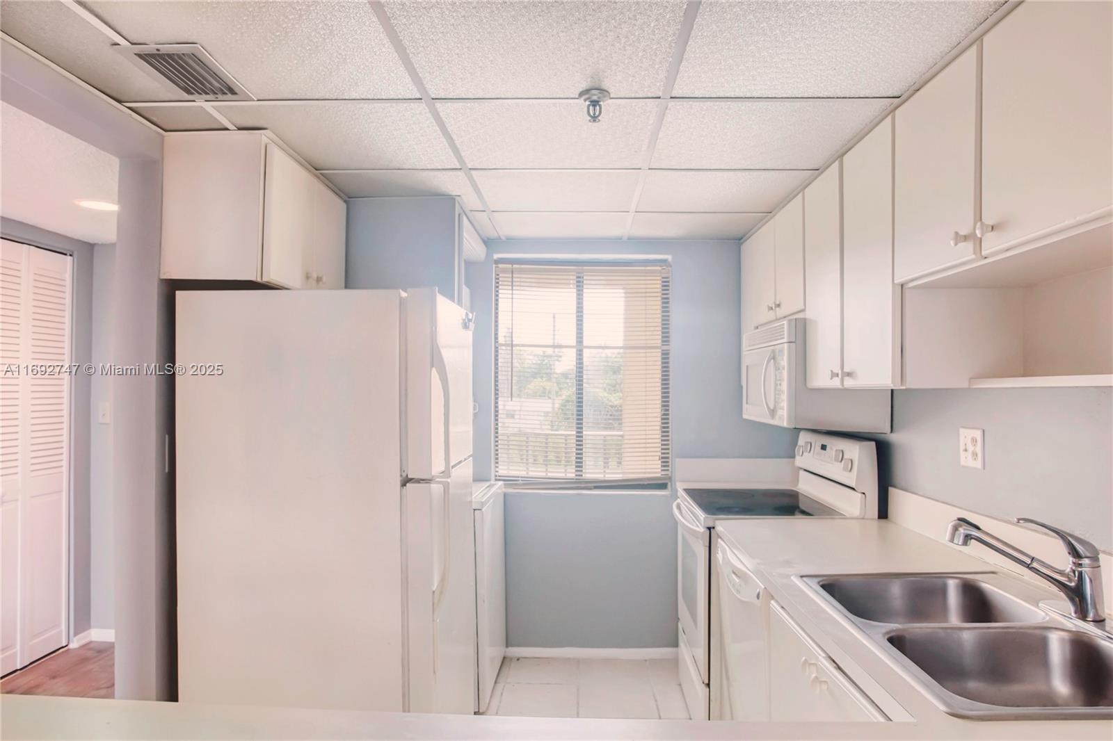 TCPB CONDO - Residential Lease