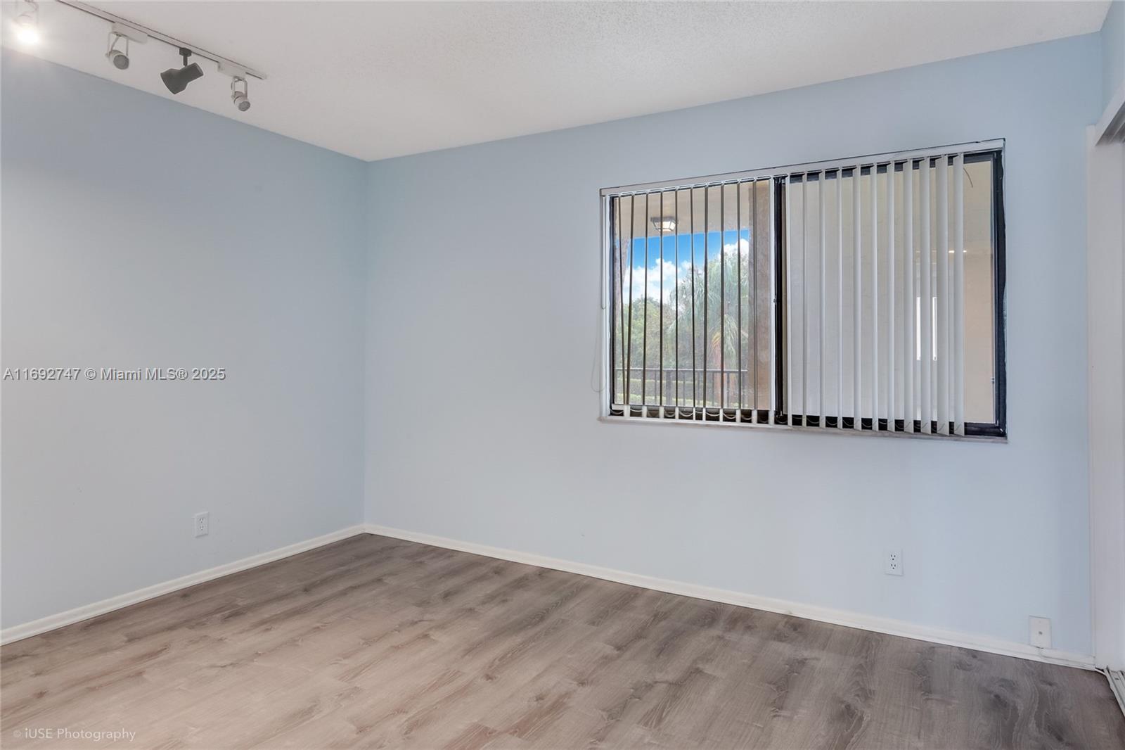 TCPB CONDO - Residential Lease
