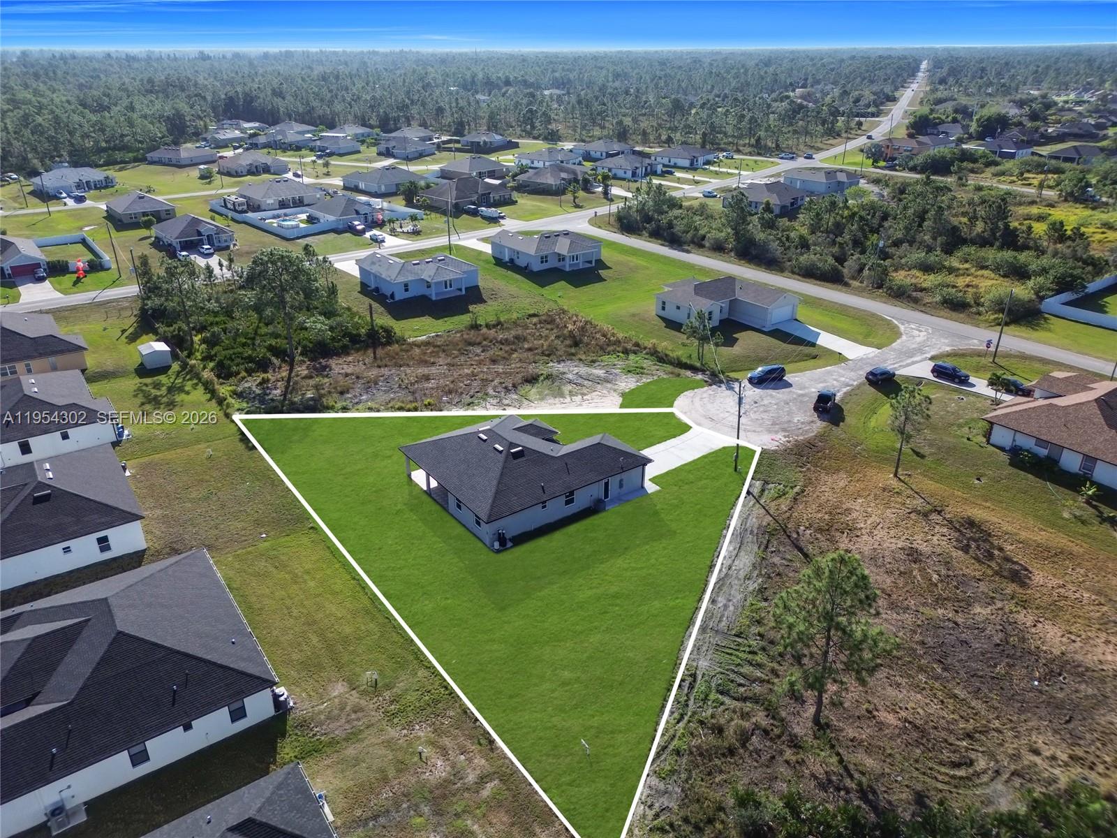 LEHIGH ACRES - Residential
