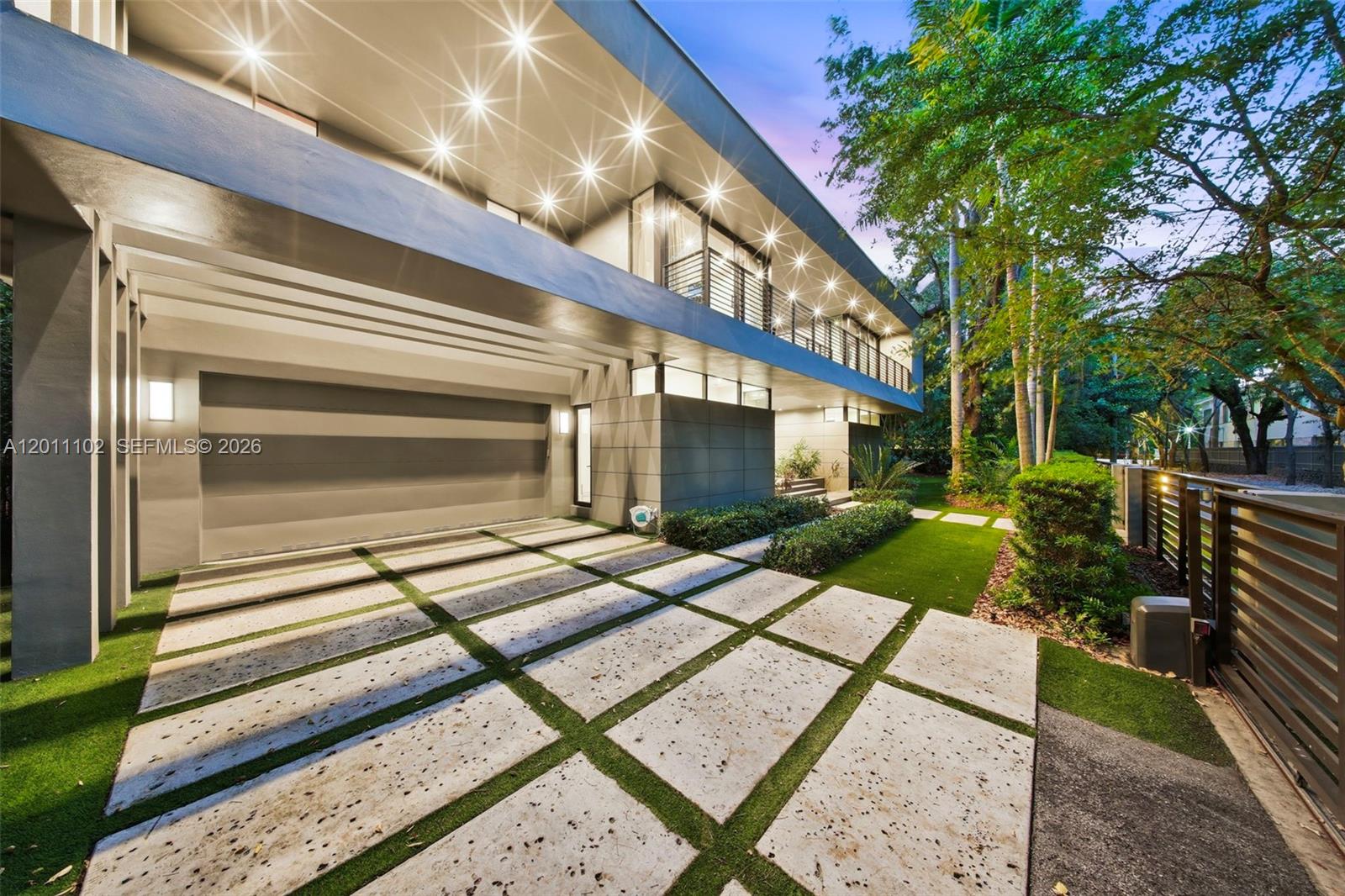 JOHN T PEACOCK EST - Residential