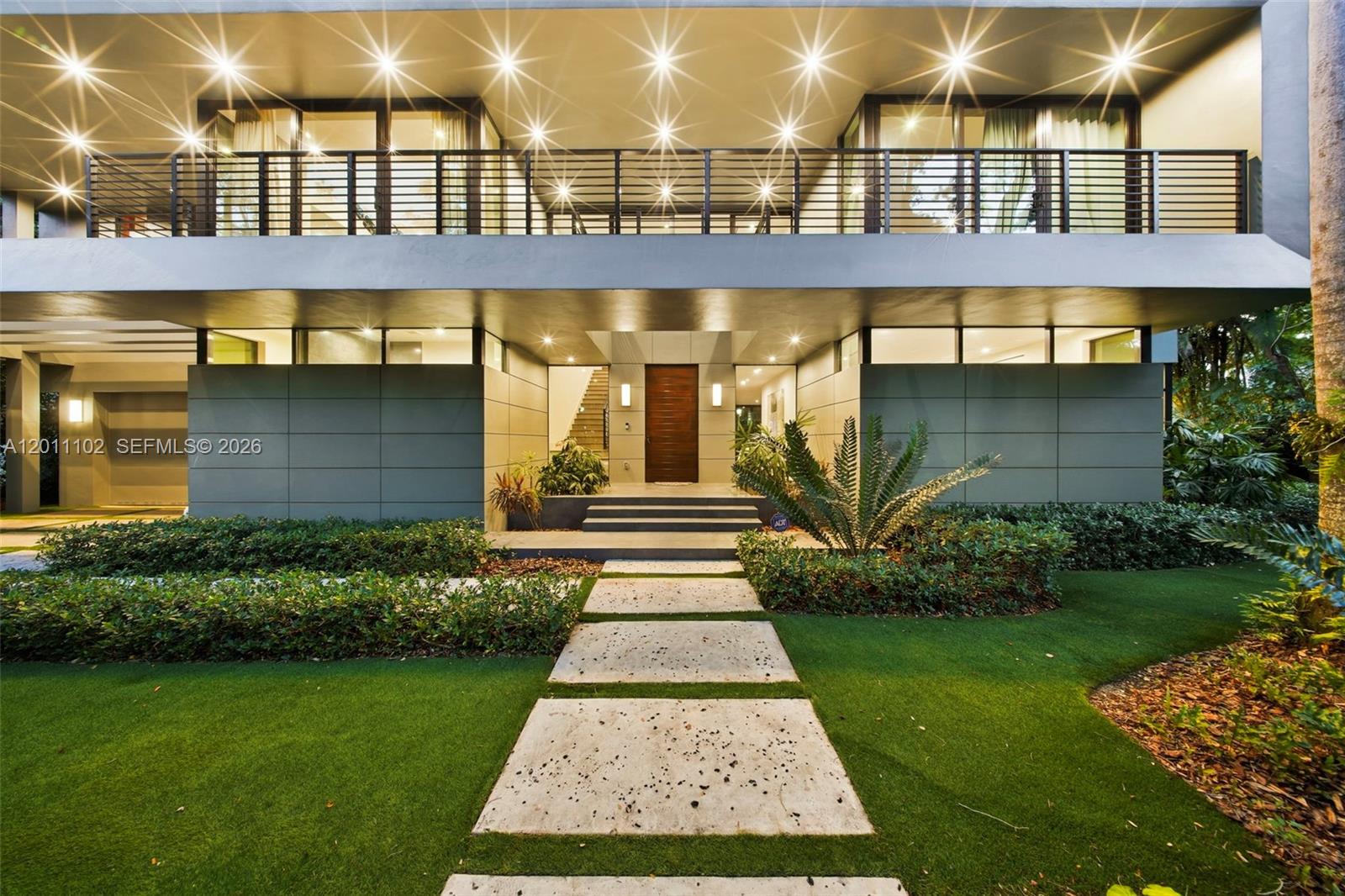 JOHN T PEACOCK EST - Residential