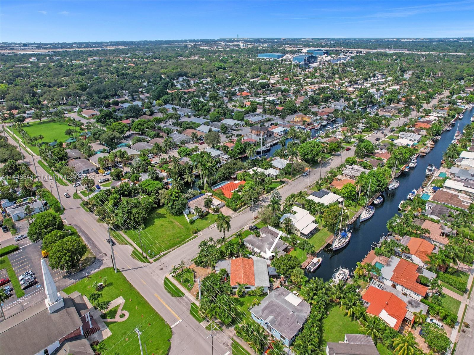 SOUTH NEW RIVER ISLES SEC - Residential Lease