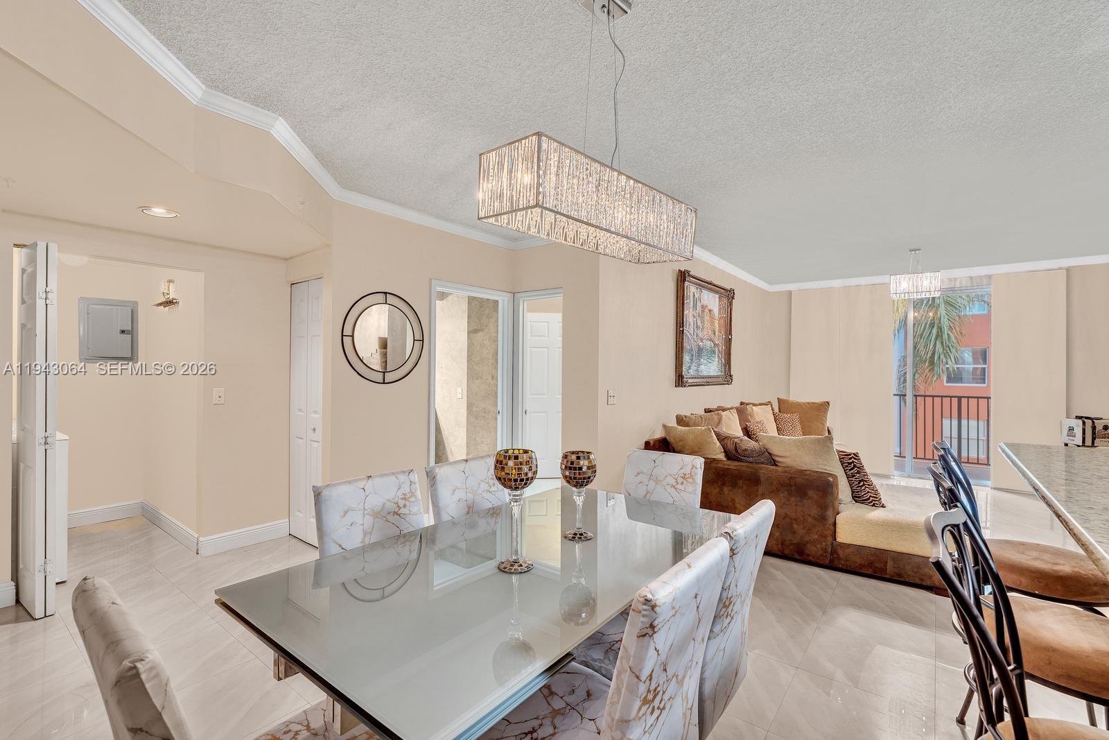 PORTO BELLAGIO CONDO - Residential