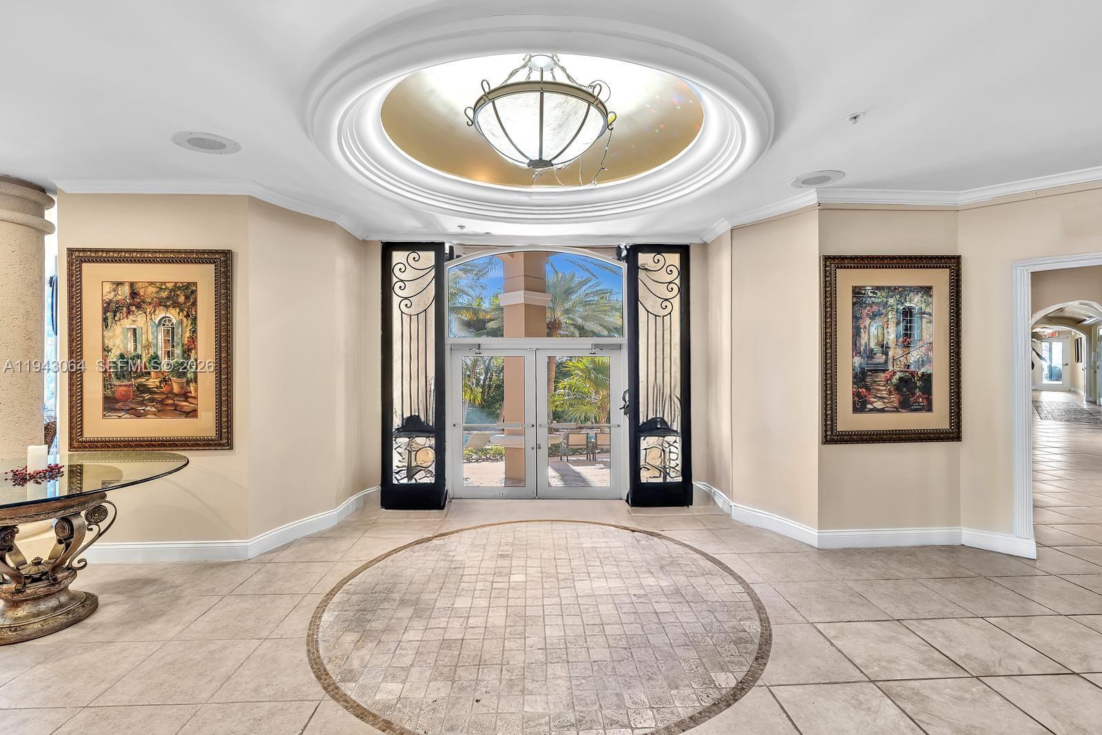 PORTO BELLAGIO CONDO - Residential